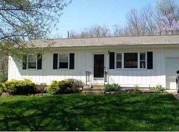 1st image of 20 Farhills Dr