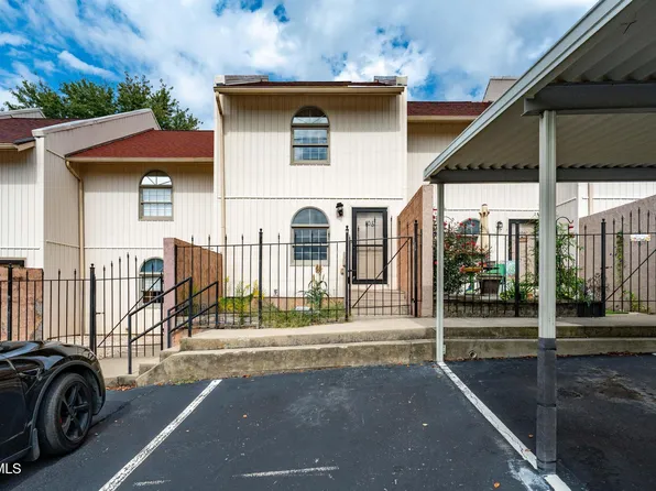 105 Phoenix Ct #105, Kingsport, TN 37663