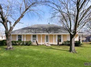4744 Pecan Grove Rd, Port Allen, LA 70767