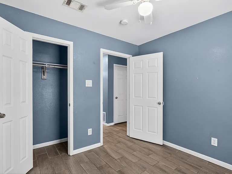 2701 NW 18th St #1 — Photo 19