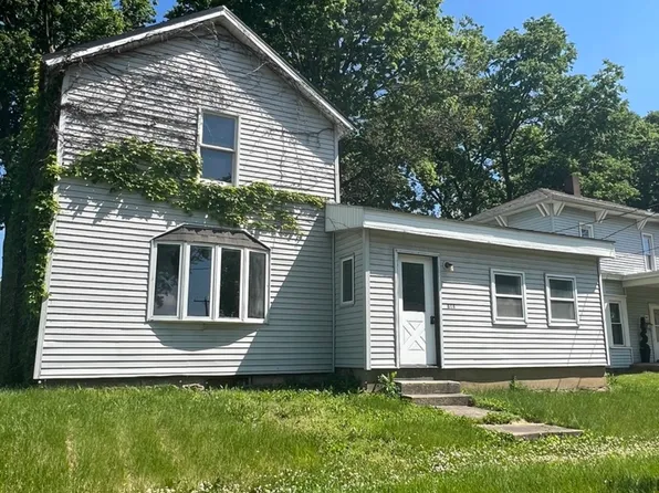 816 E Joliet St, Ottawa, IL 61350