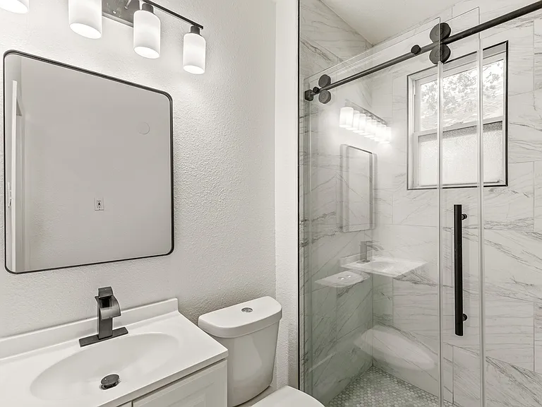 418 Lillian St — Photo 20