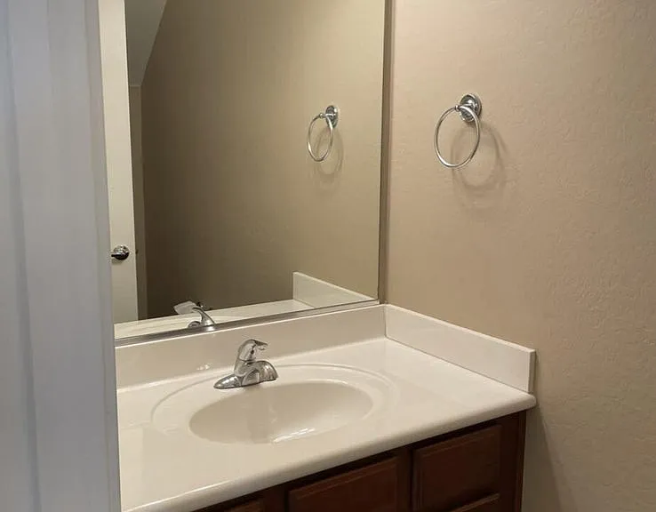 1155 E Cedar St — Photo 4