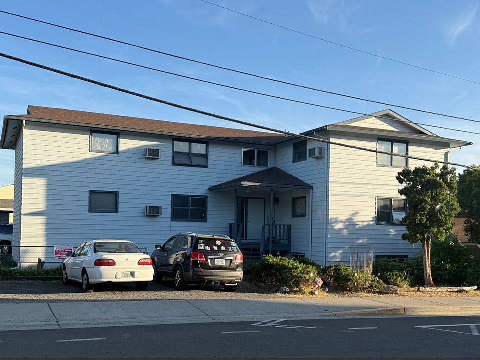 1st image of 126 E Barker St #3