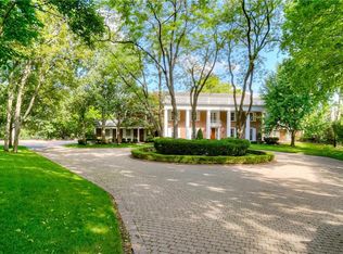 6400 Wenonga Ter, Mission Hills, KS 66208