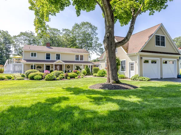 1 Wabun Road, Cape Elizabeth, ME 04107