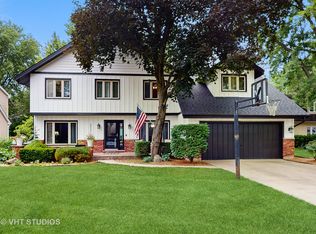 6432 Berkshire Ct, Lisle, IL 60532