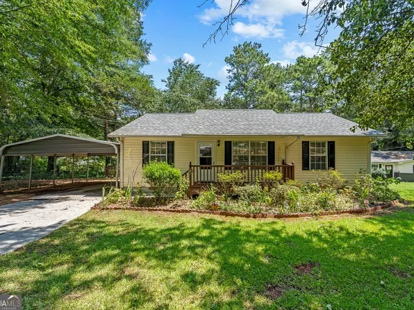 6103 Mitchell St, Flowery Branch, GA 30542