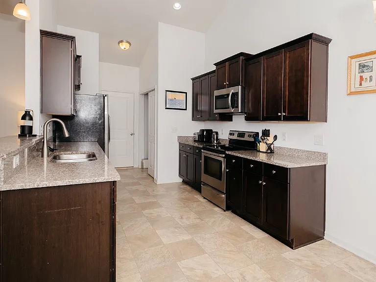 7798 High Maple Cir — Photo 17