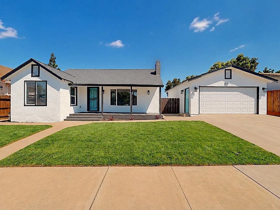 1st image of 13361 Bentley St
