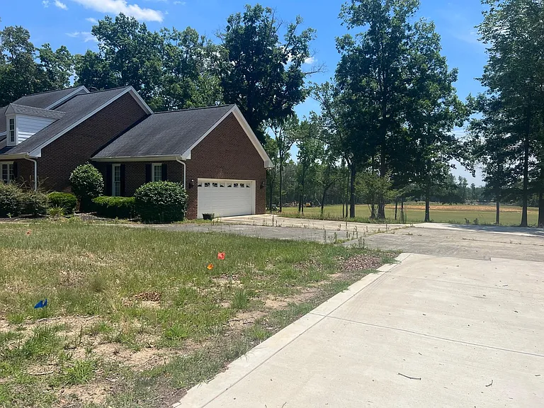 8724 20th Rd — Photo 35