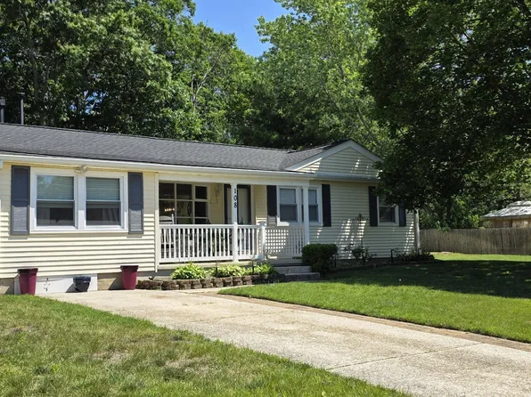 108 Spray Ave, Egg Harbor Township, NJ 08234