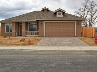 1264 Rainbow Ln, Fernley, NV 89408
