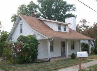 9525 Sappington Rd, Saint Louis, MO 63126