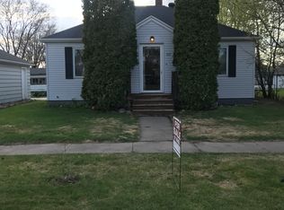 707 4th St SE, Barnesville, MN 56514