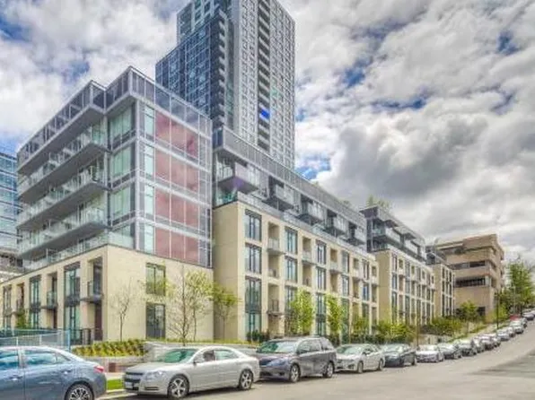 5598 Ormidale St, Vancouver, BC V5R 0E5