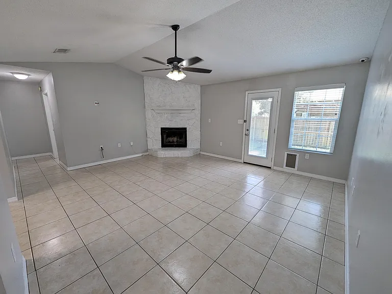 8325 Fortworth St — Photo 4