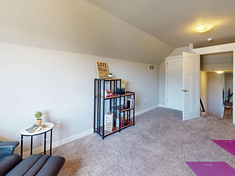 5401-5430 Preston Pl — Photo 17