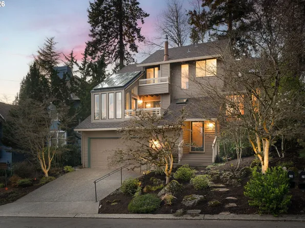 26 Aquinas St, Lake Oswego, OR 97035