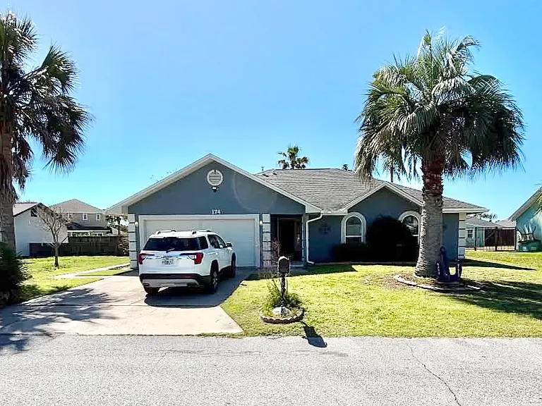 174 Treasure Palm Dr — Photo 1