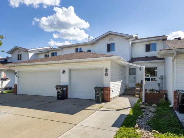15 Ritchie Way #16, Strathcona County, AB T8A 5T3