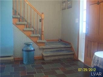 3rd image of 1129 Westbury Dr