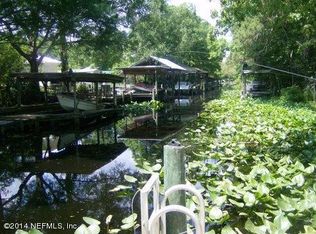 142 Shoreline Ave, Satsuma, FL 32189