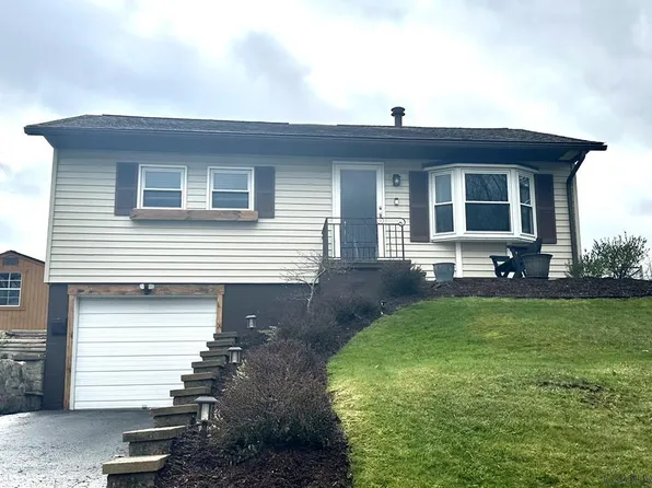 1935 Healy Ln, Johnstown, PA 15905