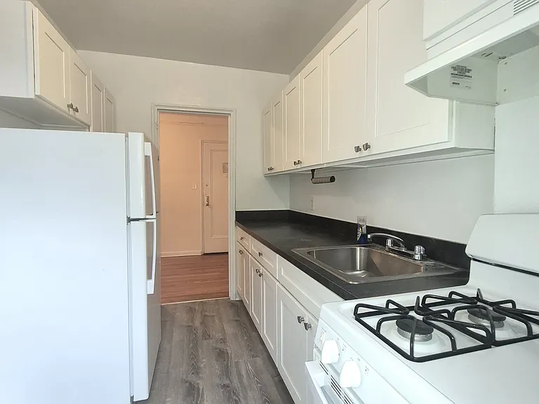 111-55 77th Ave #XX — Photo 9