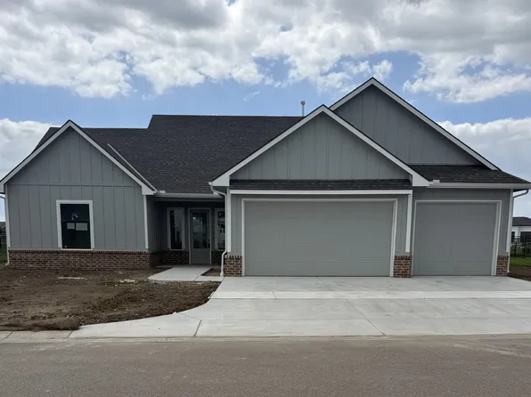 12069 E Pepperwood St, Wichita, KS 67226