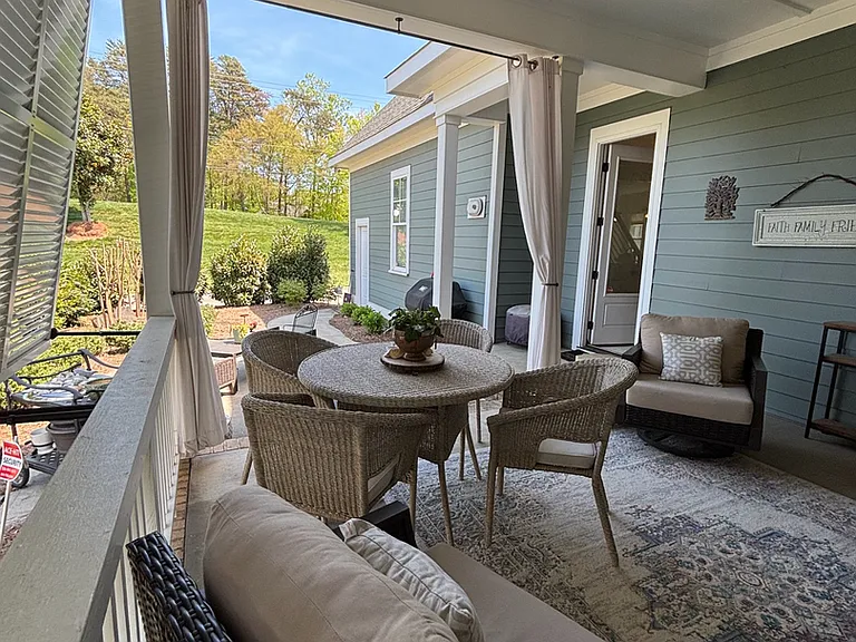 1544 Autumn Park Cir — Photo 22