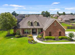1696 Woodland Forest Dr, Lake Charles, LA 70611