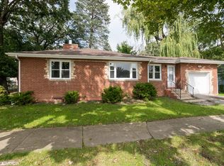1449 Seymour Ave, North Chicago, IL 60064