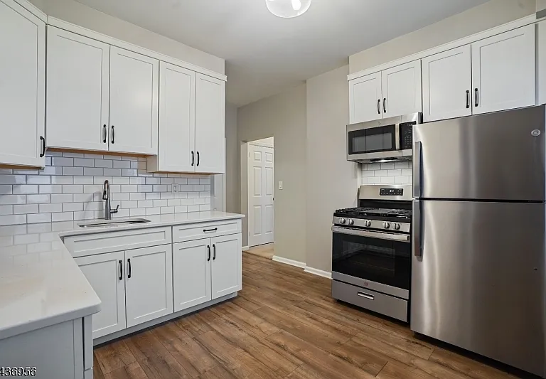 42 N 21st St #1 — Photo 6