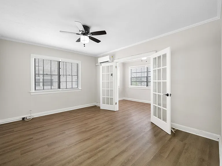 517 Columbia Dr — Photo 22