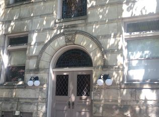 526 Lockhart St, Pittsburgh, PA 15212