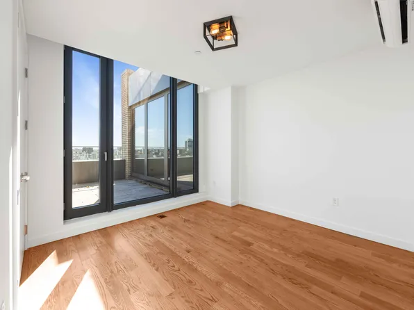 123 Melrose Street image 6 of 27