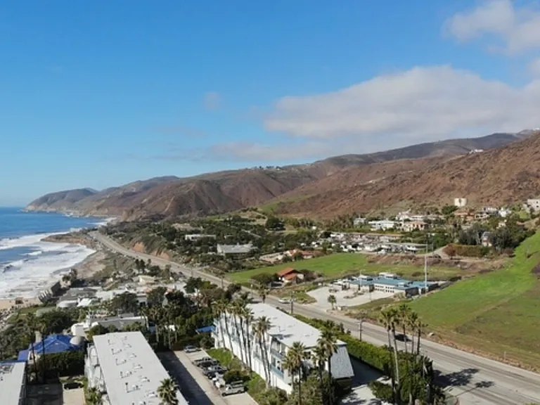 11954 Oceanaire Ln — Photo 18