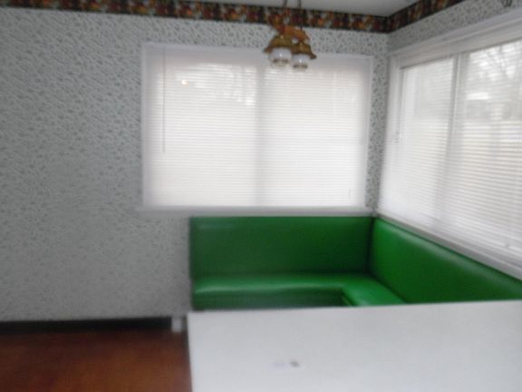 5th image of 801 Walnut Ave