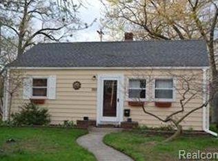 750 W Lewiston Ave, Ferndale, MI 48220