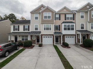 8860 Thornton Town Pl, Raleigh, NC 27616