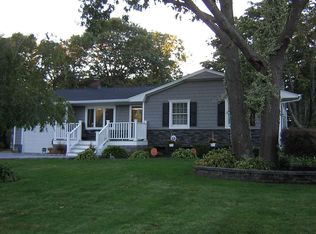 148 Oak St, Medford, NY 11763