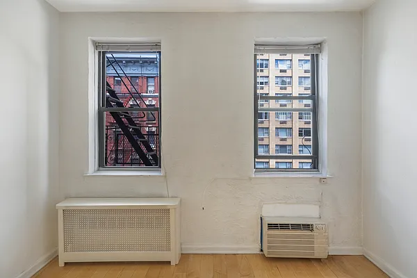 Rented by Compass | media 16