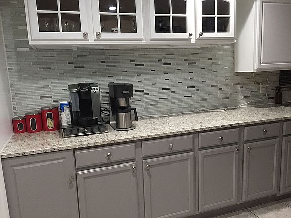 5th image of 3227 Wallington Dr