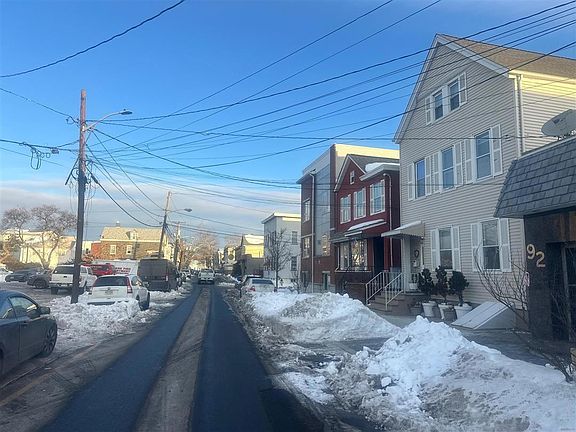 5th image of 94 Elm Rd