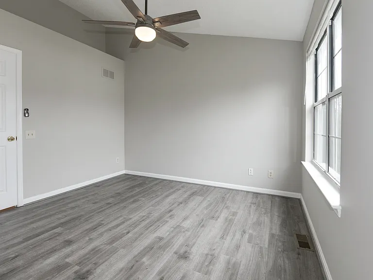 11205 Rienzi Pl #202 — Photo 29