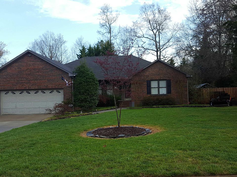 1st image of 601 Maclean Dr