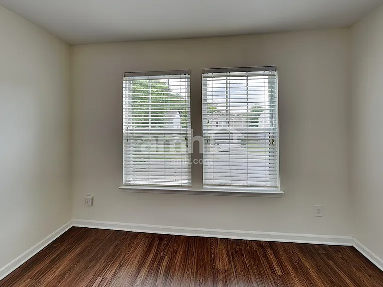 11812 Village Pond Dr — Photo 15