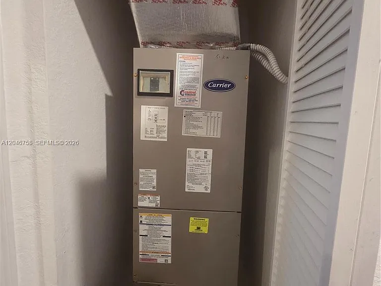 21124 NE 8th Ave #211 — Photo 13