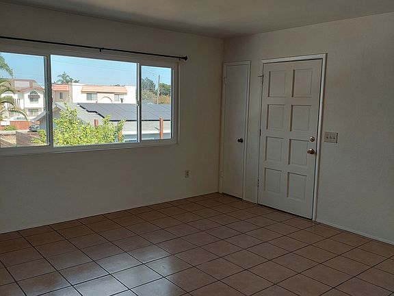 5th image of 574 12th St APT B